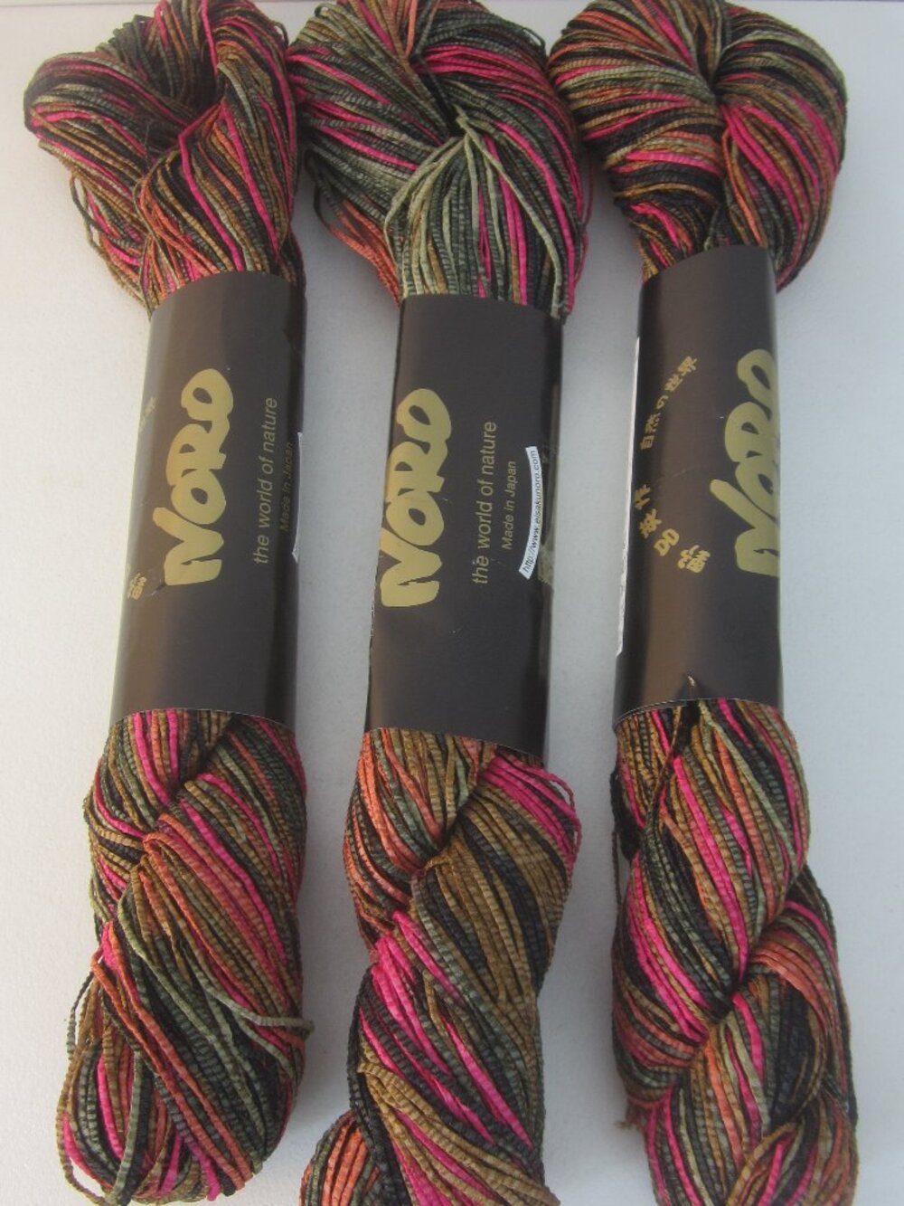 NEW Lot 3 NORO Ganpi Abaka Tape Yarn Japan Pink Green Orange Black Worsted